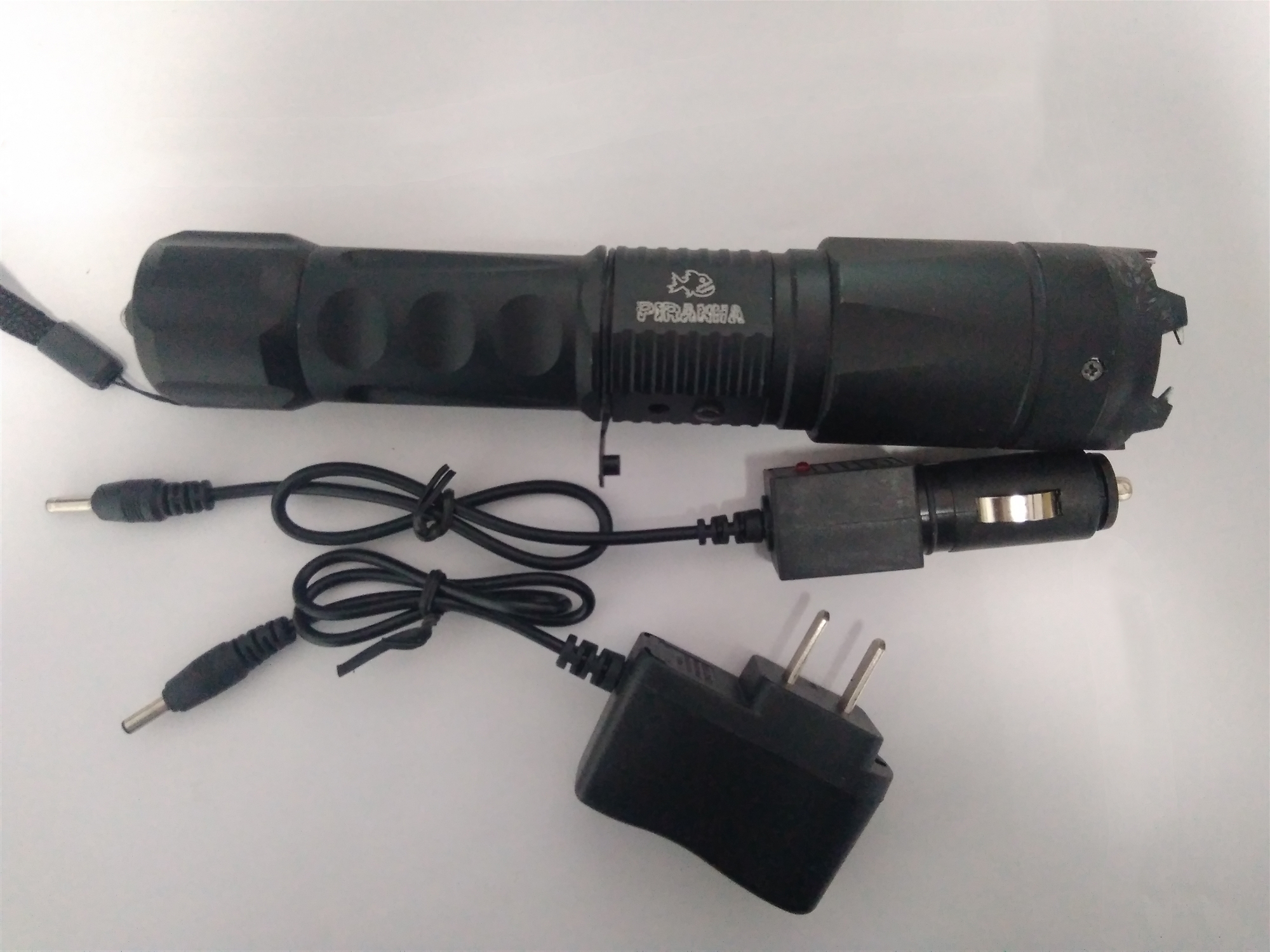 黑鷹X3強(qiáng)光防身器材 黑鷹X3強(qiáng)光防身器材